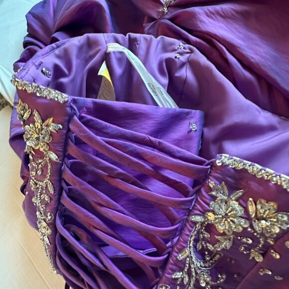 Strapless Purple Satin Corset Ball Gown Pageant Quinceanera Sweet 16 Prom Dress - Picture 14 of 16